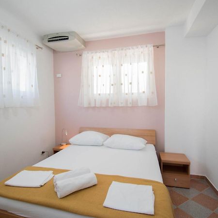 Villa Kameni Dvori Baška Voda Chambre photo