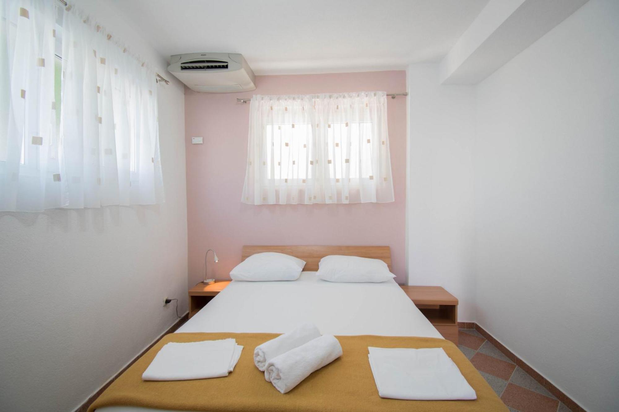 Villa Kameni Dvori Baška Voda Chambre photo