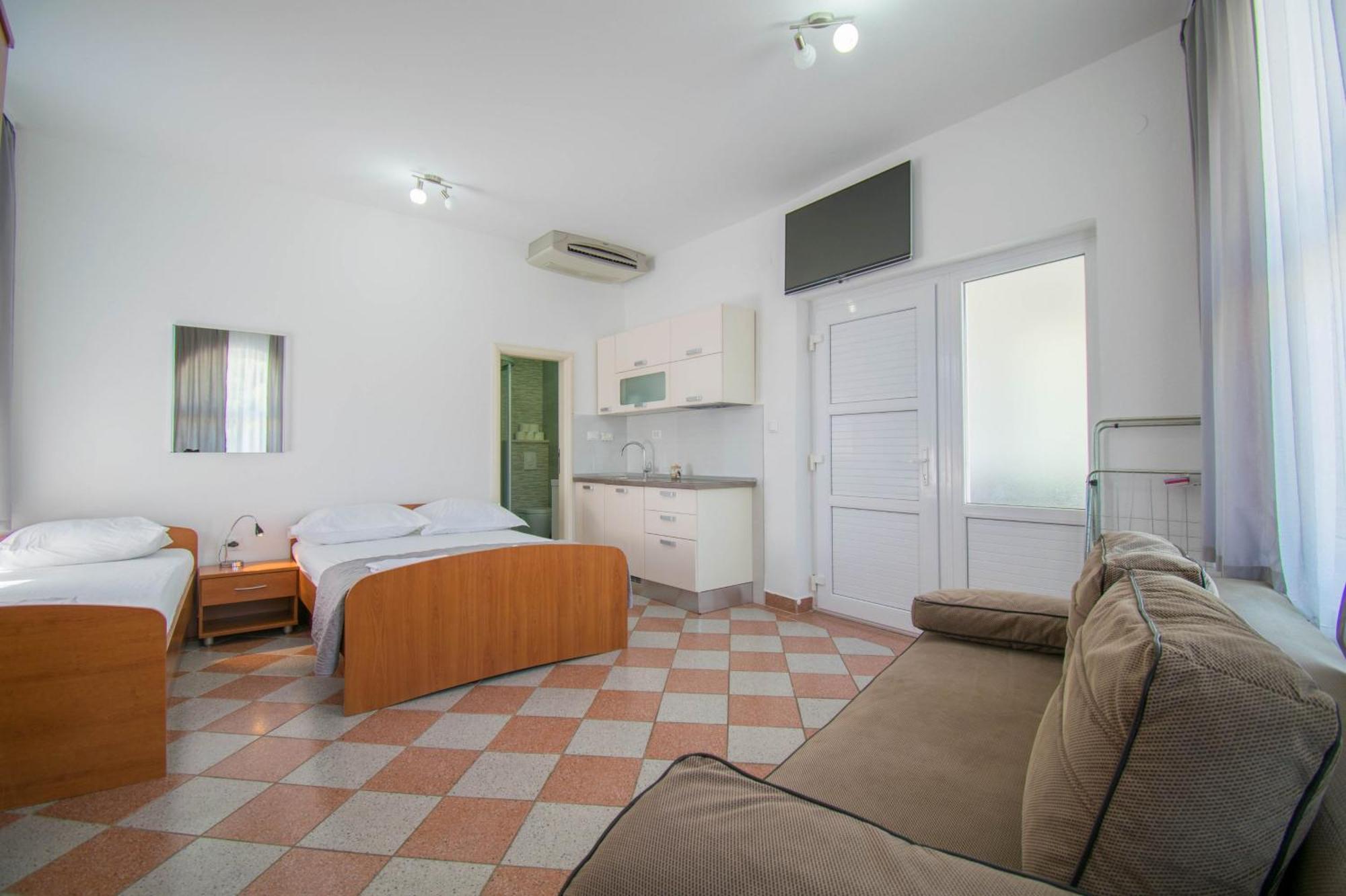 Villa Kameni Dvori Baška Voda Chambre photo